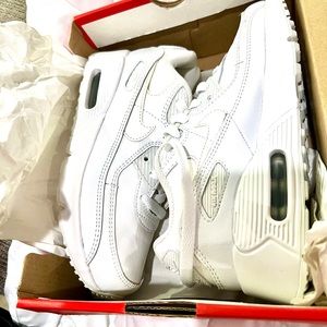 Size 2 Nike air Max